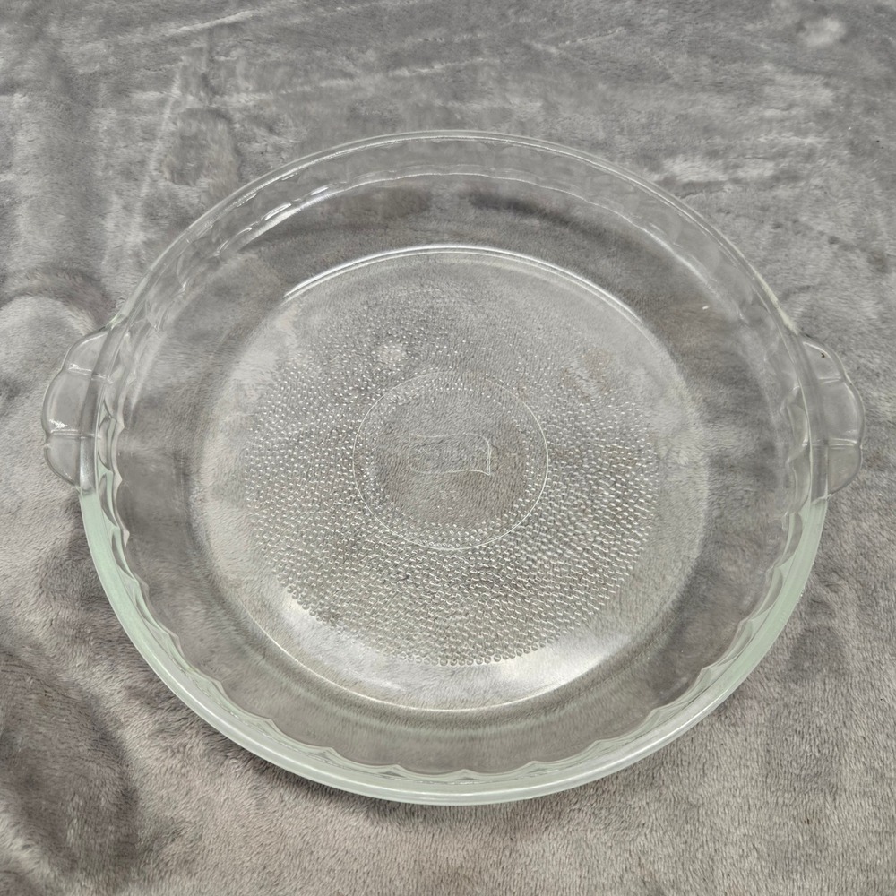 Glasbake J2610 10 Inch Clear Glass Round Pie Dish Scalloped Edge with Handles